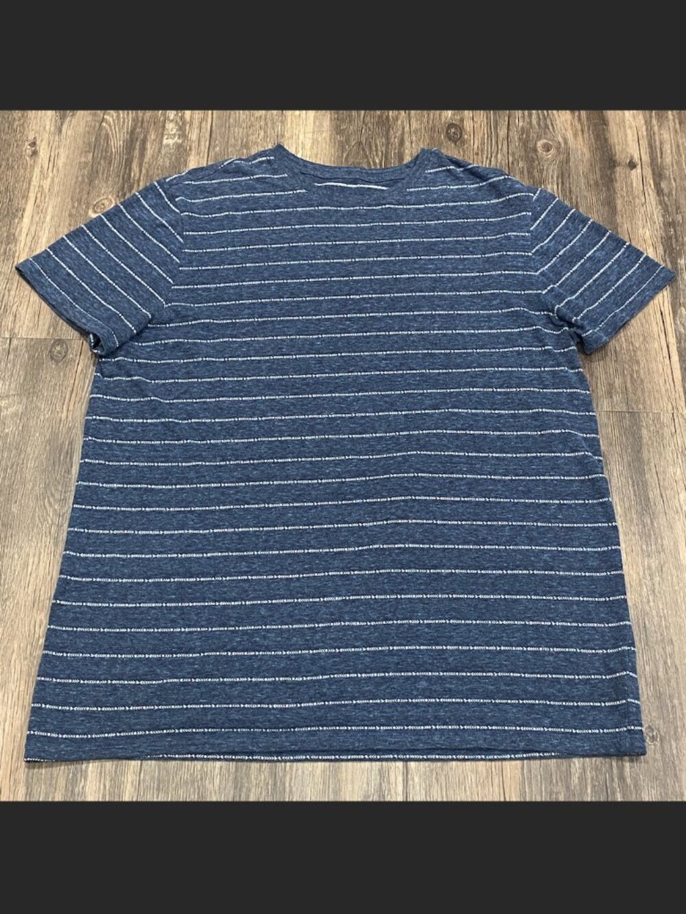 Goodfellow & Co Blue/White Striped T Shirt - Size L